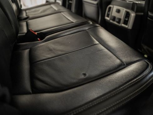 Used 2021 Ford F350 Lariat image 42