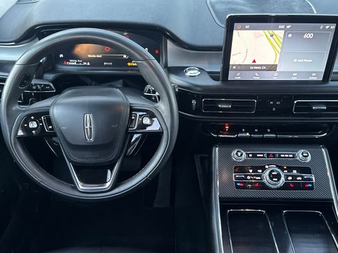 Certified 2022 Lincoln Aviator 2WD w/ Premium Package image 13