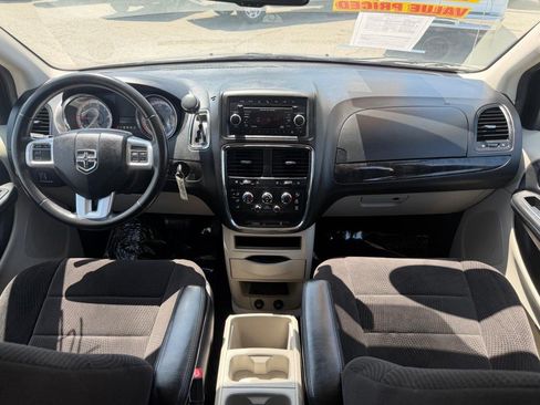Used 2014 Dodge Grand Caravan SE w/ Quick Order Package 29E SE FWD image 23