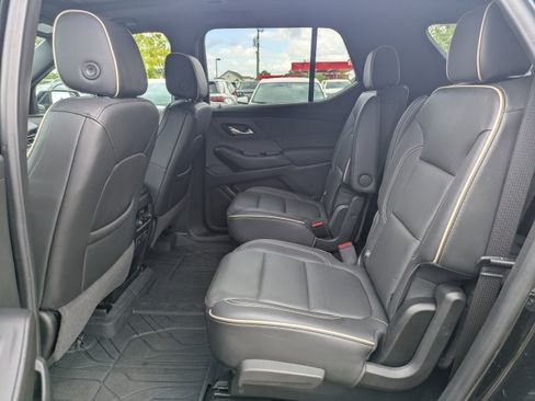 Used 2022 Chevrolet Traverse Premier w/ LPO, Floor Liner Package image 16