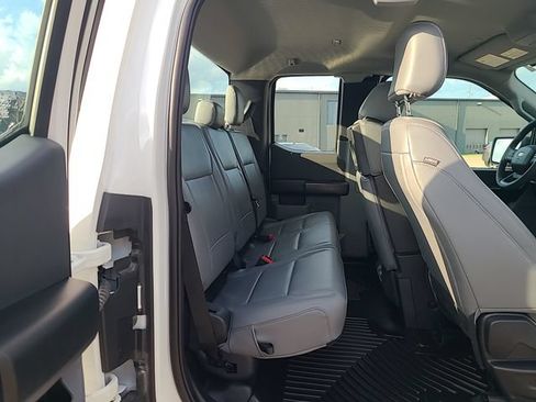 Used 2024 Ford F150 XL RWD image 30