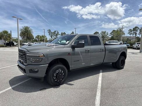 New 2026 RAM 3500 Laramie AWD/4WD image 7