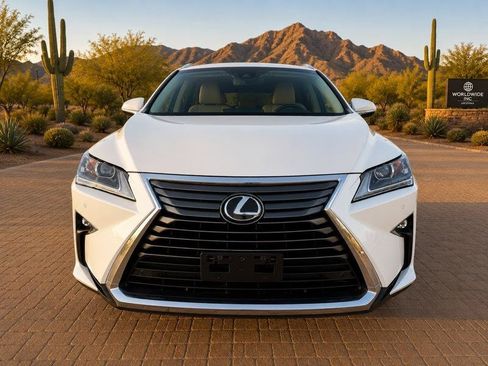 Used 2019 Lexus RX 350L AWD image 7