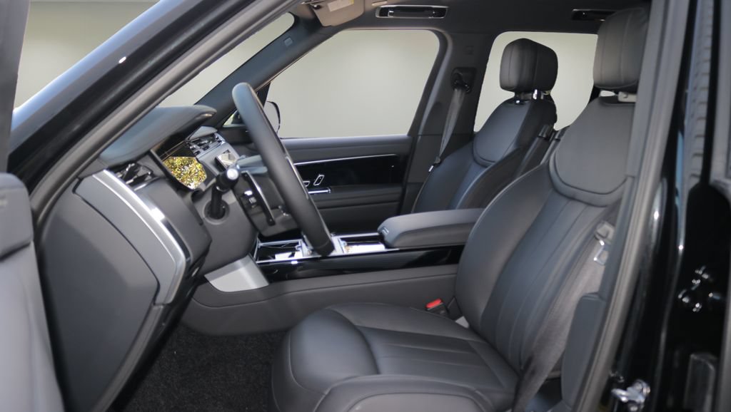 New 2026 Land Rover Range Rover SE AWD/4WD image 11