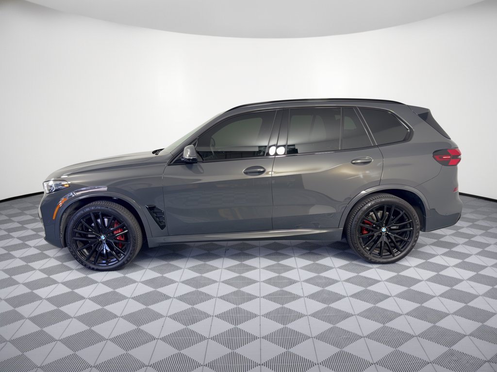 Used 2024 BMW X5 xDrive40i w/ Executive Package AWD/4WD image 2