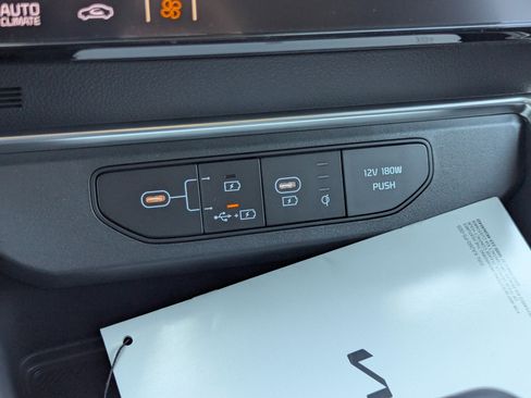 New 2026 Kia Carnival SX w/ SX Dark Edition Package image 27