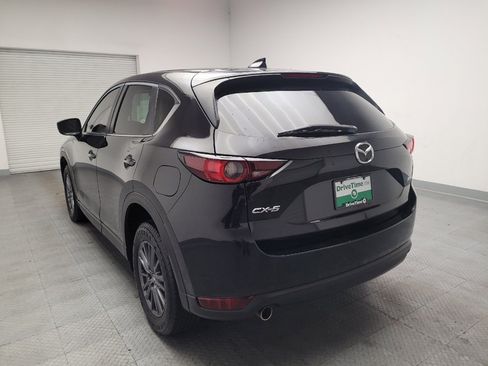 Used 2017 MAZDA CX-5 Touring FWD image 6