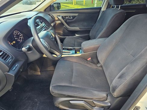 Used 2014 Nissan Altima 2.5 image 11