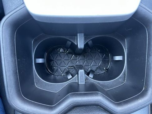 Used 2024 Toyota RAV4 XLE image 12