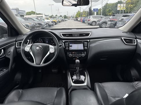 Used 2015 Nissan Rogue SL AWD/4WD image 9