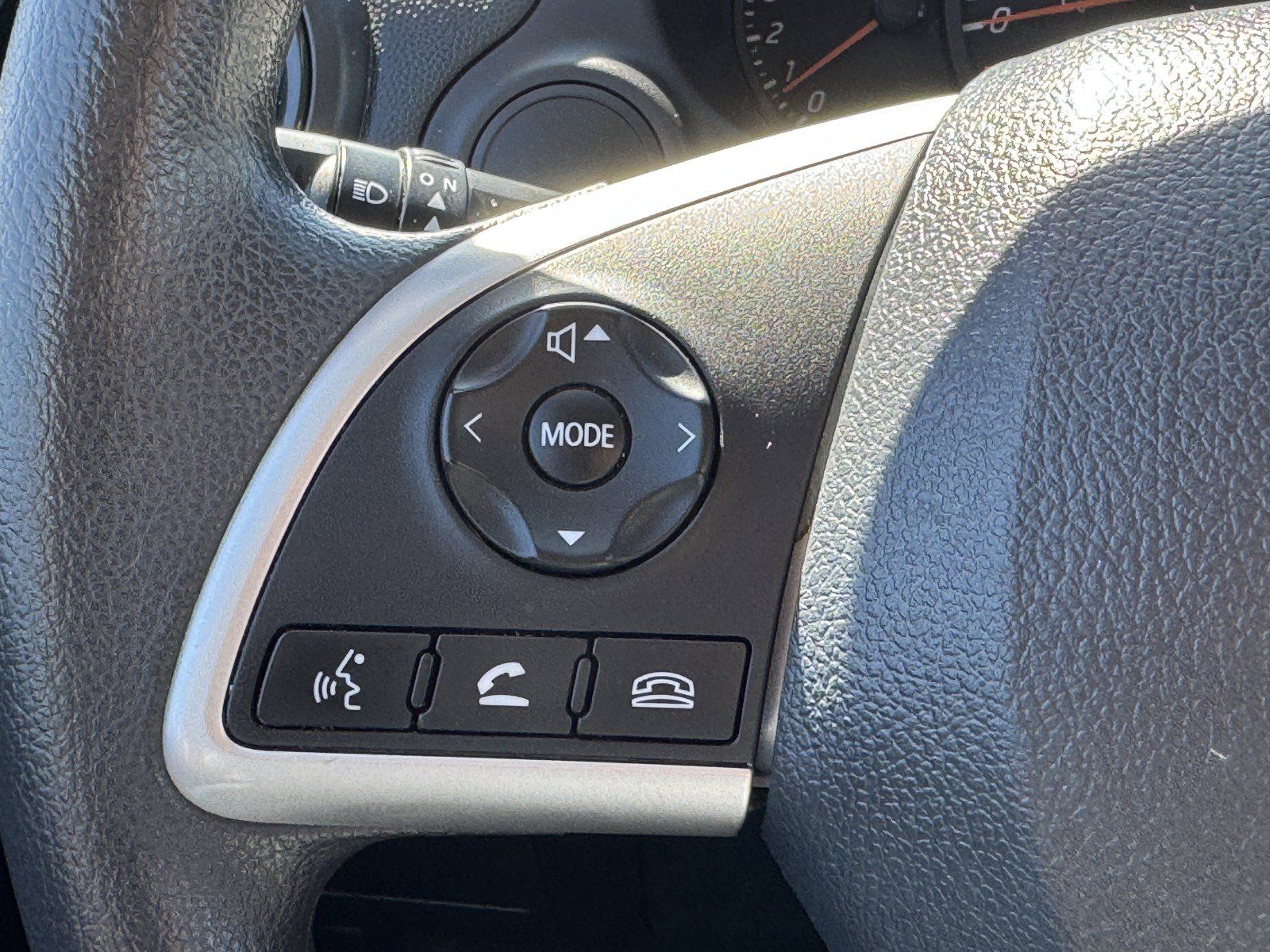 Used 2024 Mitsubishi Mirage ES FWD image 23