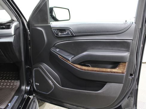 Used 2018 Chevrolet Tahoe LT image 29