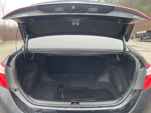 Used 2016 Toyota Corolla S image 20