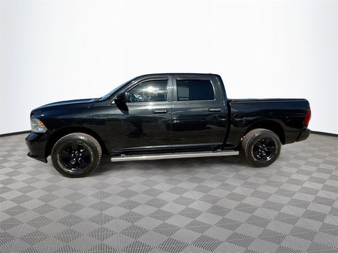 Used 2018 RAM 1500 Express image 9