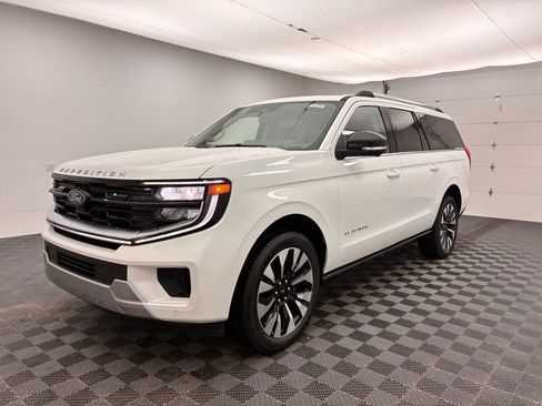 New 2025 Ford Expedition Max Platinum w/ Driver's Package image 16