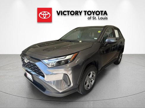 Used 2025 Toyota RAV4 XLE image 7