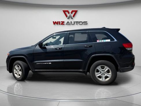 Used 2015 Jeep Grand Cherokee Laredo AWD/4WD image 2