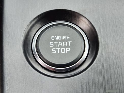 New 2026 Kia Sportage S image 21