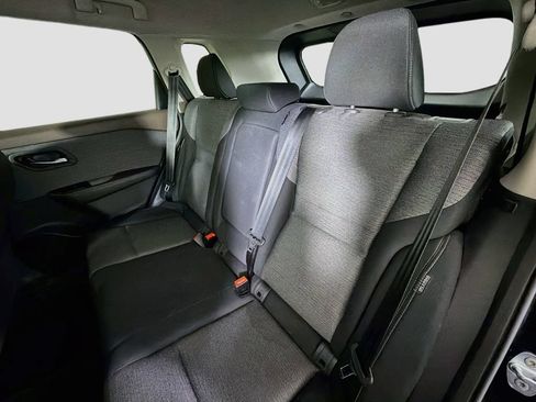 Used 2022 Nissan Rogue SV FWD image 23