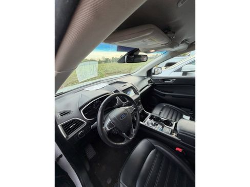 Used 2020 Ford Edge SEL image 7