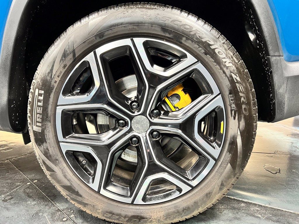 Used 2023 Rivian R1S Adventure Quad AWD/4WD image 12