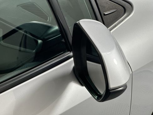 Used 2022 Toyota Corolla LE image 10