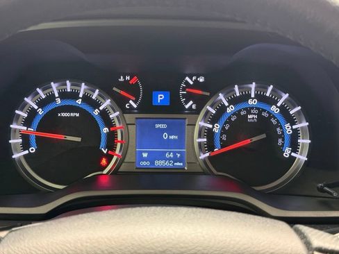 Used 2017 Toyota 4Runner TRD Pro AWD/4WD image 32