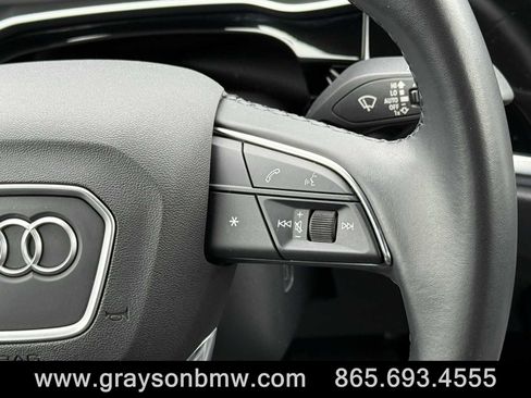 Used 2024 Audi Q3 2.0T Premium image 14