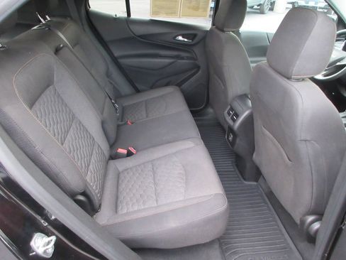 Certified 2019 Chevrolet Equinox LT FWD image 17