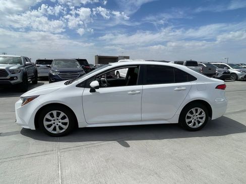 Used 2024 Toyota Corolla LE image 5