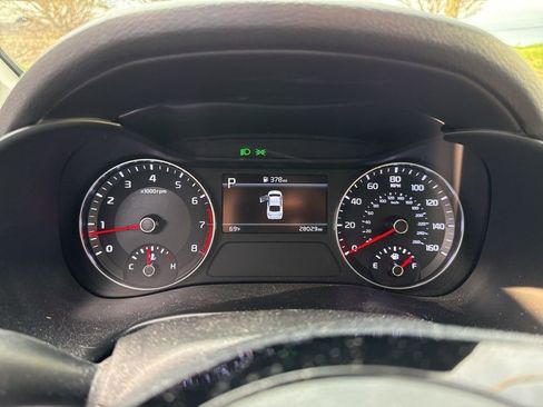 Certified 2023 Kia Forte LXS w/ LXS Technology Package image 2