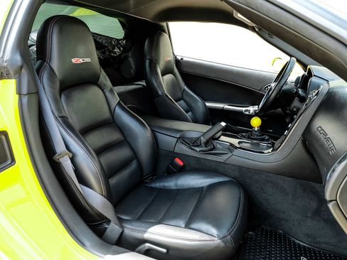 Used 2008 Chevrolet Corvette Z06 w/ Preferred Equipment Group image 30