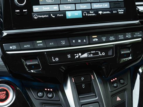 Used 2026 Honda Odyssey Elite image 33