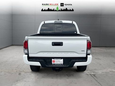 Certified 2023 Toyota Tacoma TRD Sport AWD/4WD image 4