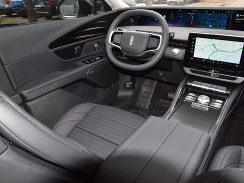 New 2026 Lincoln Nautilus Reserve w/ Jet Appearance Package AWD/4WD image 22