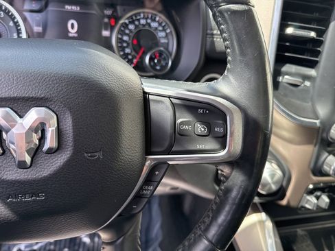 Used 2020 RAM 1500 Laramie AWD/4WD image 14