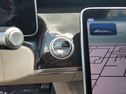 Certified 2023 Mercedes-Benz S 580 4MATIC Sedan image 34