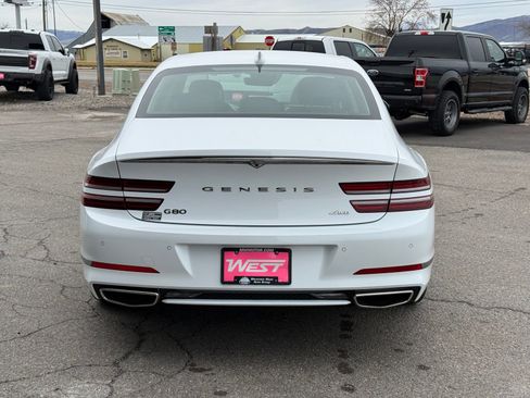 Used 2023 Genesis G80 2.5T image 9