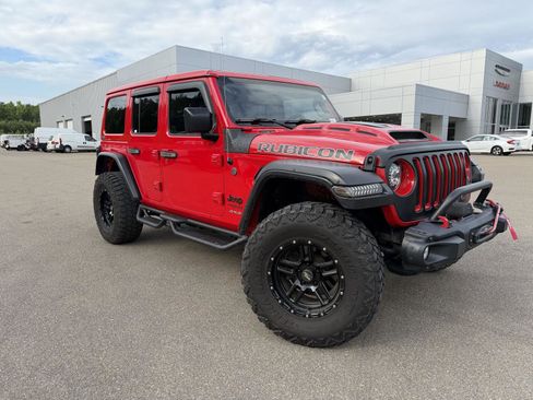 Used 2018 Jeep Wrangler Unlimited Rubicon AWD/4WD image 3