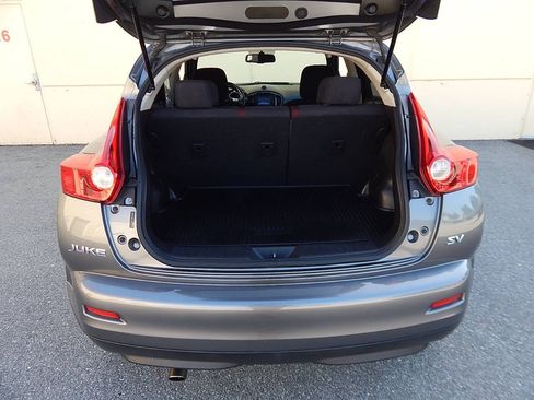 Used 2011 Nissan Juke SV FWD image 35