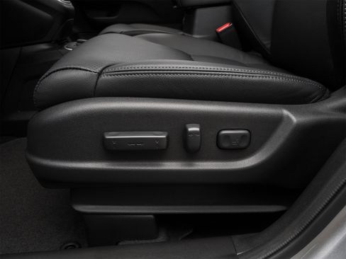 Used 2016 Honda CR-V Touring image 24