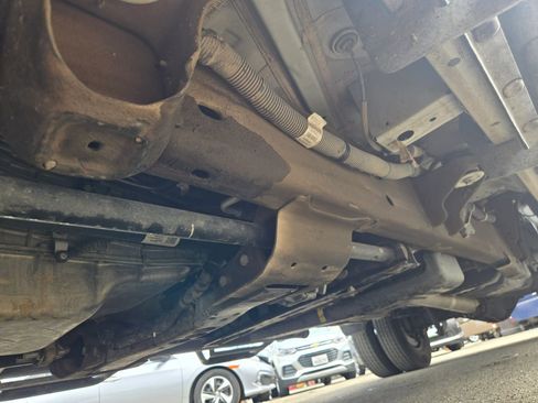 Used 2023 Chevrolet Silverado 3500 LT image 33