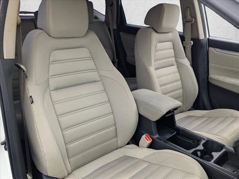 Used 2017 Honda CR-V LX image 19