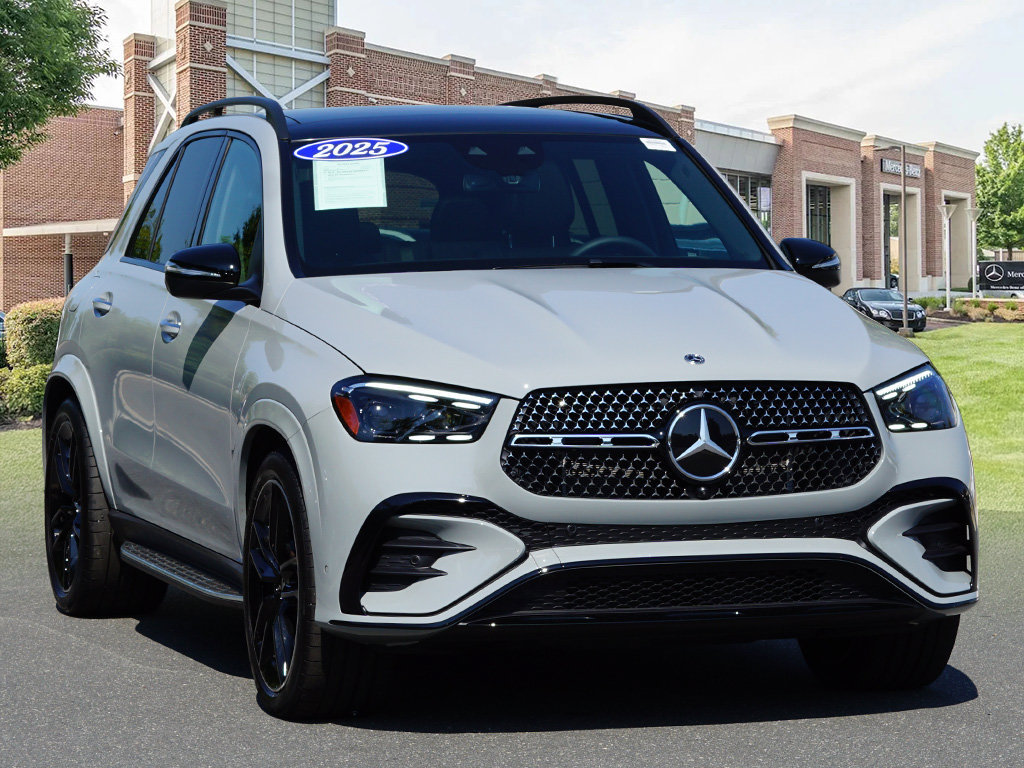 Certified 2025 Mercedes-Benz GLE 450 4MATIC image 3