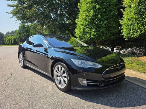 Used 2014 Tesla Model S P85 RWD image 7
