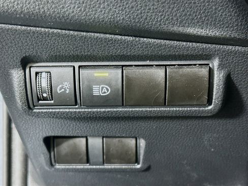 Used 2024 Toyota Corolla Cross LE image 17