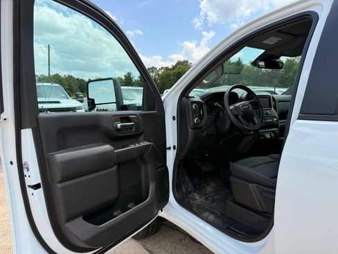 New 2026 GMC Sierra 2500 Pro w/ Convenience Package AWD/4WD image 12