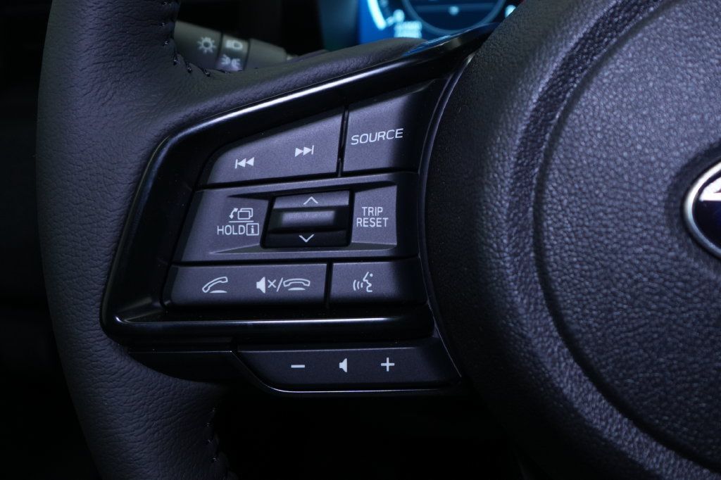 Used 2026 Subaru Outback Limited AWD/4WD image 43
