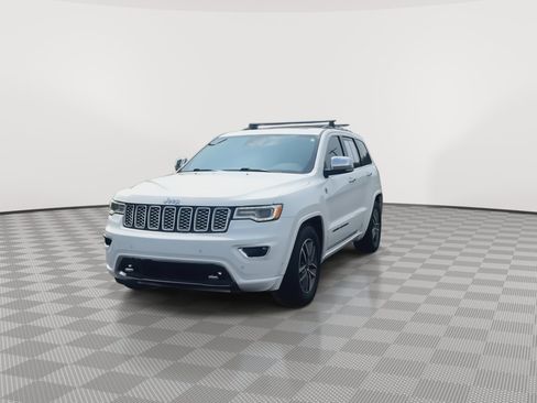 Used 2021 Jeep Grand Cherokee Overland AWD/4WD image 3