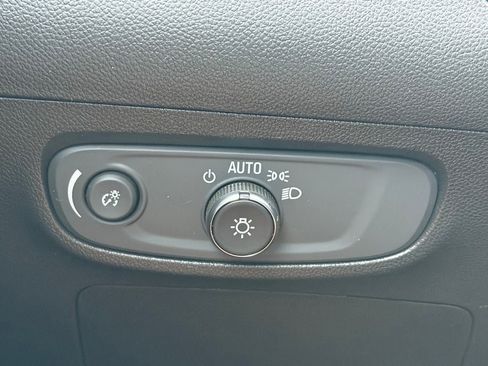 Used 2024 Buick Encore GX Preferred FWD image 20